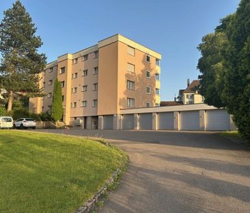 Wohnen an zentraler Lage mit sonnigem Balkon - Foto 2