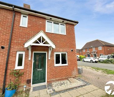 2 bedroom end of terrace house to rent - Photo 1