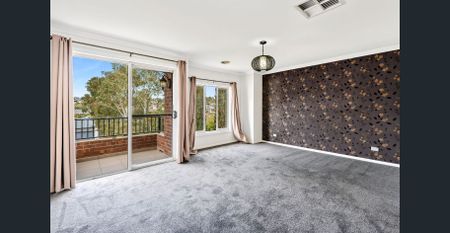 Spacious Family Living in the Heart of Highton - Photo 2