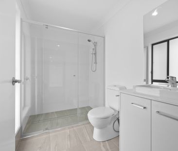 2/30 Auburn Crescent, Ripley QLD 4306 - Duplex For Rent | Domain - Photo 2