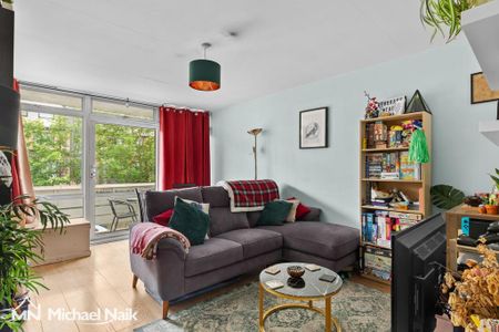 2 bedroom flat to rent - Photo 4