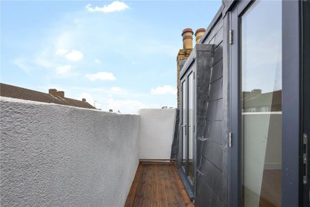 1 bedroom flat to rent - Photo 5