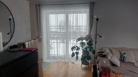 Gemütliche 2 Zi-Wohnung mit 2 PKW-Stellplätzen - Photo 2
