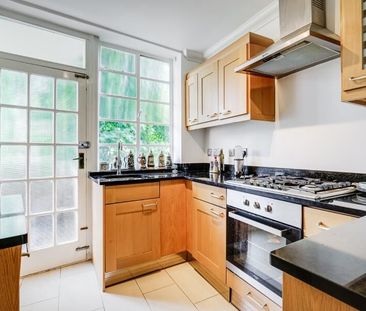 3 Bedroom Flat To Let - Photo 5