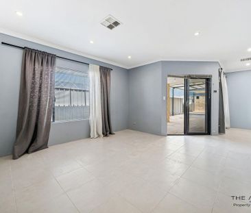 Spacious, Modern Living in the Heart of Wellard - Photo 1