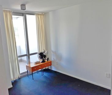 Spacious Open Plan and Light Apartment. - Photo 5