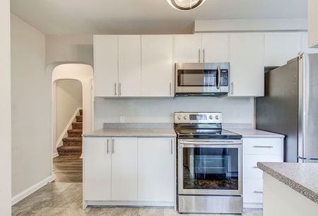 For Lease - 123 Bevdale Road, Toronto, Ontario - Photo 2