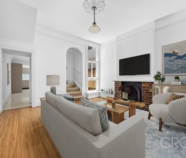 Charming 4-Bedroom Terrace Home In Ideal Location - Photo 1