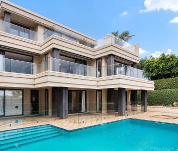 Coastal Prestige Living in a Blue-Chip Takapuna Address - Photo 4