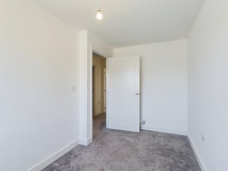 3 bedroom detached house to rent - Photo 4