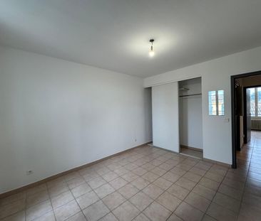 Location Appartement 3 pièces 68m² ST MAXIMIN LA STE BAUME 83470 - Photo 5