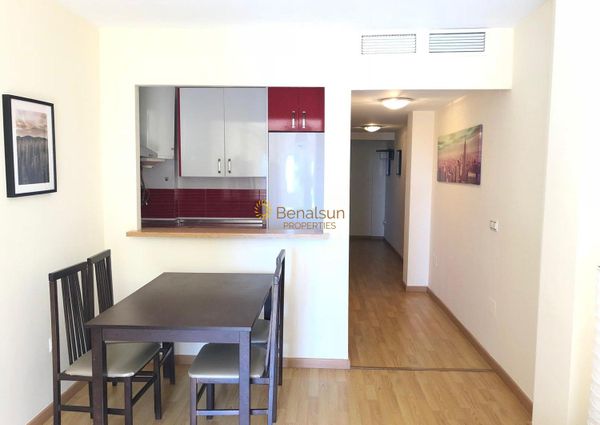 FOR RENT FROM 1/9/2025 - 30/6/2026 NICE APARTMENT FROM IN LA CALA DEL MORAL ON THE 1ST LINE OF BEACH (MALAGA).