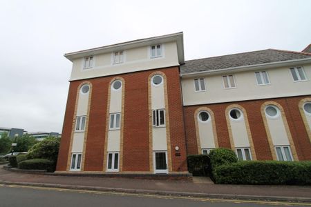 Studio to rent - Photo 4