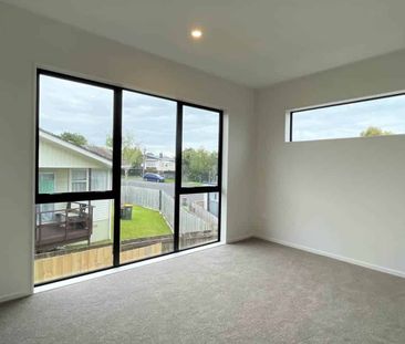Modern living in New Lynn - Photo 4