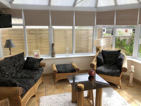 2 bedroom bungalow to rent - Photo 4