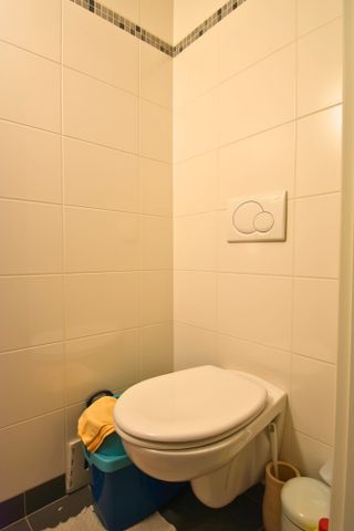 Energiezuinig appartement met 1 slaapkamer, terras, staanplaats en kelder te Sint-Pieters-Leeuw - foto 5