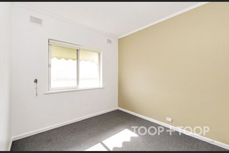 Stunning Apartment Seaviews - Photo 3