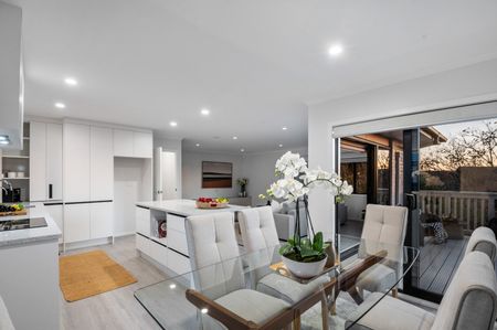 Exceptional Home in top location - Photo 5