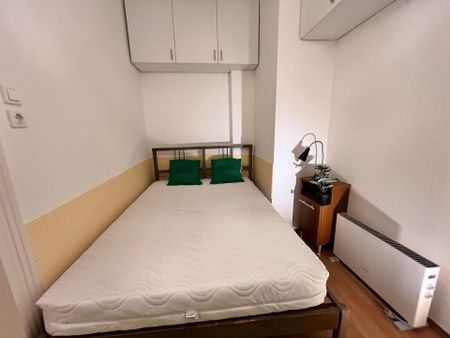 Budapest VII. kerület, Bethlen Gábor tér - Photo 3