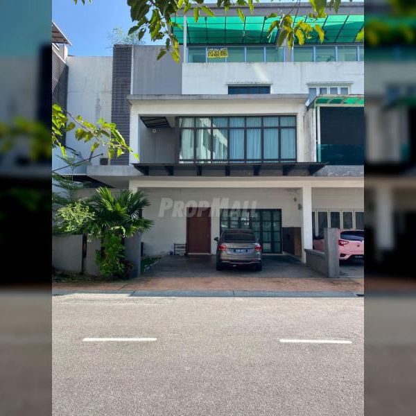 Fully Furnished 3.5 Storey Superlink, Duta Suria @ Ampang (Gated & Guarded Community) - Foto 1