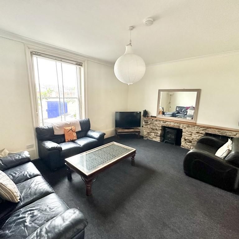 5 bedroom house share to rent - Photo 1