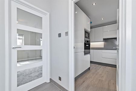 3 bedroom maisonette to rent - Photo 5
