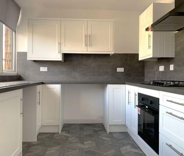 3 bedroom maisonette to rent - Photo 6