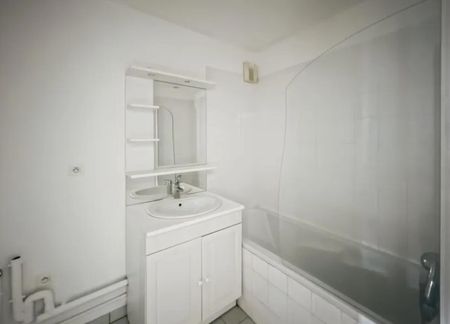 location Appartement T3 DE 51m² À ST ARNOULT - Photo 5