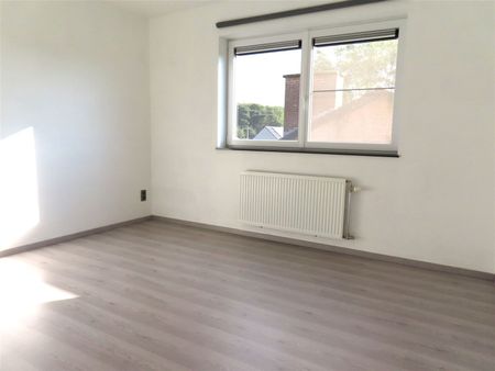 TE HUUR: Nieuwbouwappartement met 2 slaapkamers te Koersel! - Photo 5