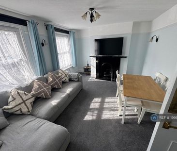 2 bedroom flat to rent - Photo 3