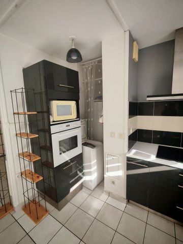 Location Appartement 2 pièces 48m² BEGLES 33130 - Photo 4