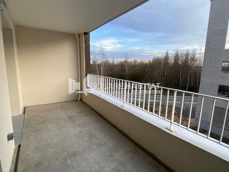 Location Appartement 3 pièces 68m² LILLE 59160 - Photo 4