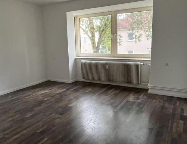 *Schöne 3-Zimmerwohnung ~ in ruhiger Wohngegend* - Foto 1