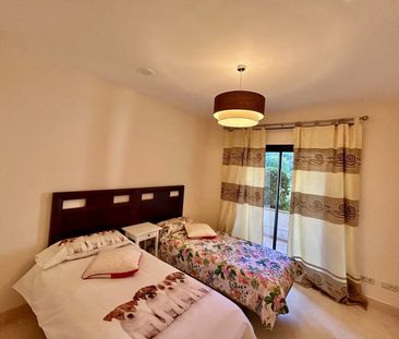Ground Floor Apartment in Benahavís - Photo 5