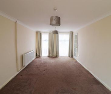 3 bedroom detached house to rent - Photo 1