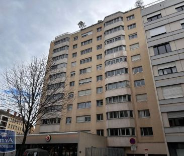 Appartement à louer 3 pièces 78.77m² - Photo 3