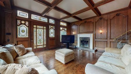 For Lease - 312 Glenayr Road, Toronto, Ontario - Photo 2