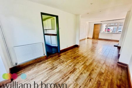 Vaughan Close - Photo 2