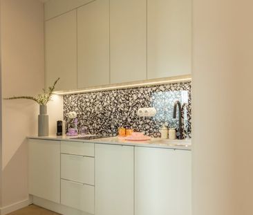 Studio z sypialnią, balkon 10m2 Pierwsza Dzielnica - Photo 2