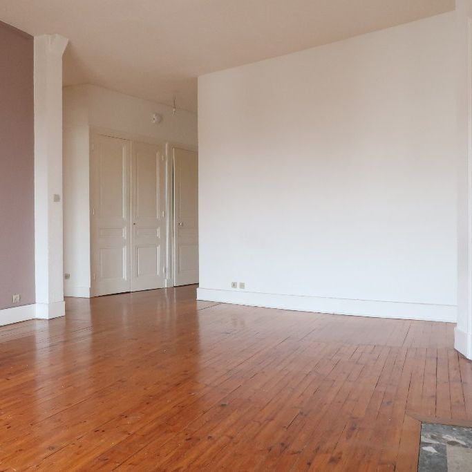Location Appartement 3 pièces 78m² ST ETIENNE 42100 - Photo 1