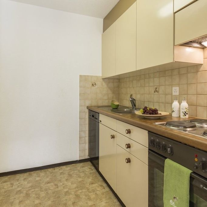 2.5 Zimmer, 57 m², 3. Stock - Photo 1
