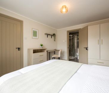 1 bedroom in a house share to rent - Photo 6