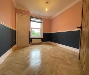 3 bedroom end of terrace house to rent - Photo 6