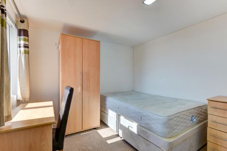 6 bedroom house to rent - Photo 5