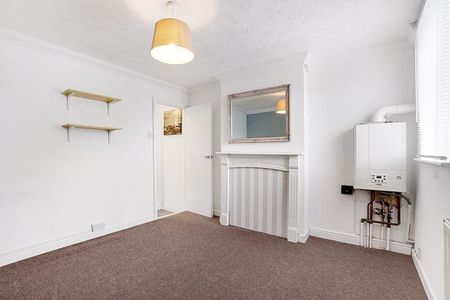 2 bedroom terraced house to rent - Photo 2