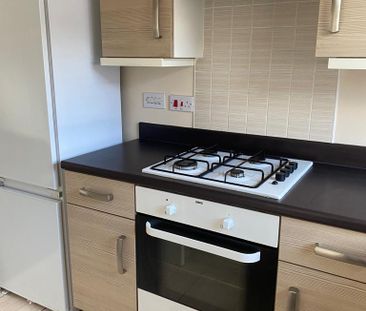 2 bed Terraced in Wheatfield Road Westerhope, Newcastle upon Tyne, ... - Photo 3