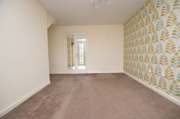 2 Bedroom Town House - Photo 1