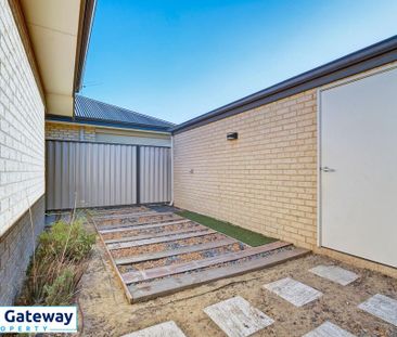 2 Latteri Turn, AUBIN GROVE WA 6164 - Photo 4