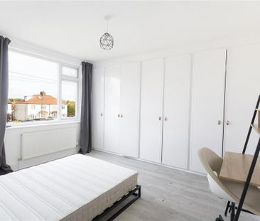 4 bedroom terraced house to rent - Photo 5