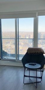 Downtown Toronto two bedroom furnished condo high floor with view - Photo 4